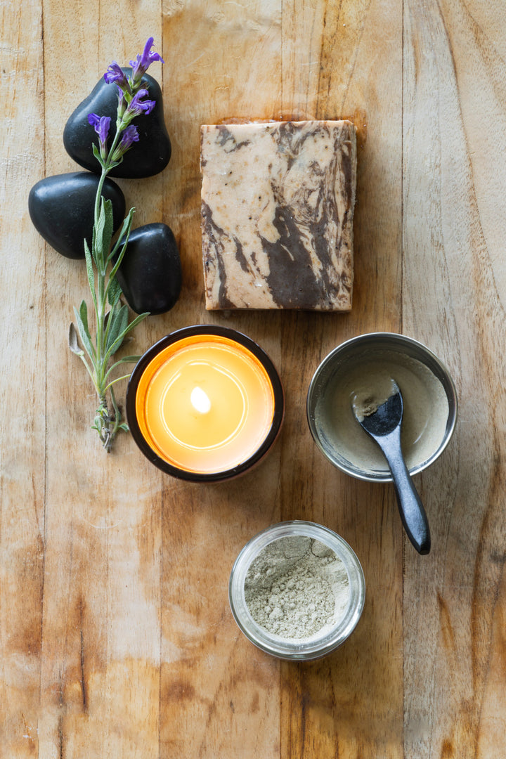 Coffee+Cream bar soap with burning candle and dry mask 